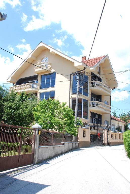 Prenociste Kovac Hotell Vranje Exteriör bild