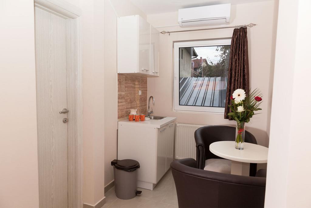Prenociste Kovac Hotell Vranje Exteriör bild